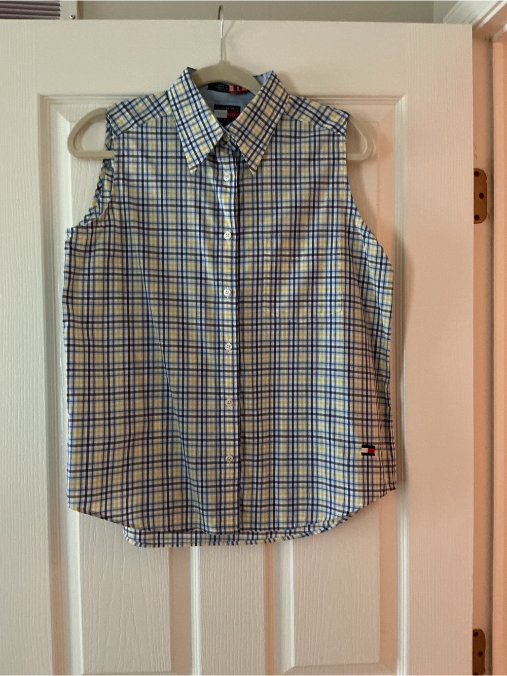 Tommy Hilfiger Blue & Yellow Plaid Sleeveless Button-Down Shirt